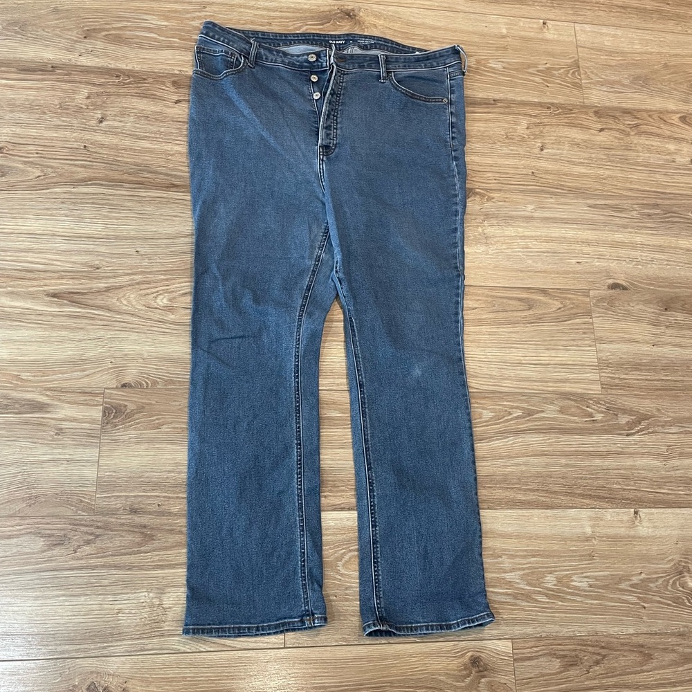 Old Navy Women's Extra High-Rise Boot Cut Blue Jeans